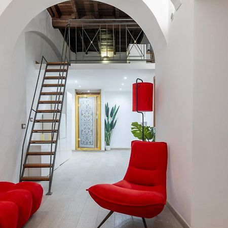 Lovely Studio Apartment - Capocci Rome Bagian luar foto